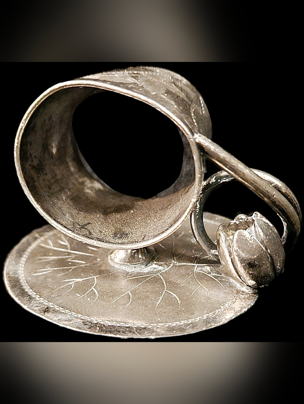 Vintage Antique Victorian Silverplate Napkin Ring Lily Pad Tulip Floral SHM